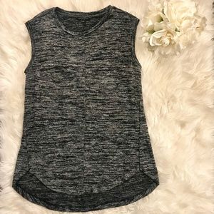 Banana Republic | Gray Tank